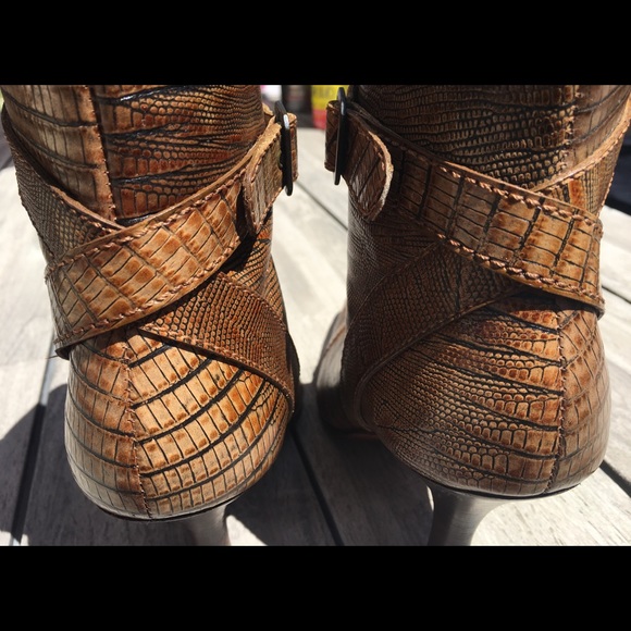 Antonio Melani reptile skin booties - Picture 3 of 5